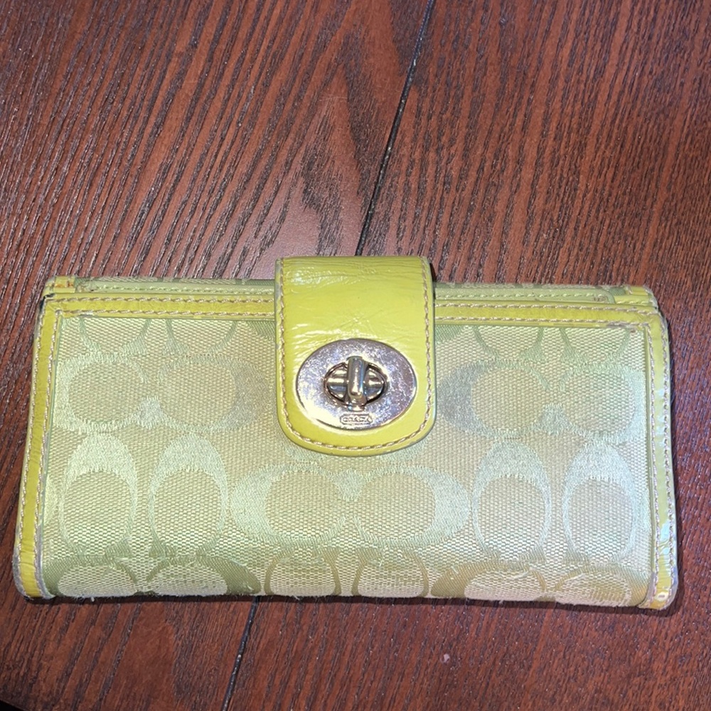 Coach wallet